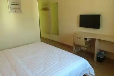 Hotelli 7 Days Inn·qiongzhong Zero Kilometer