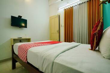 호텔 Rayan Residency By Oyo Rooms