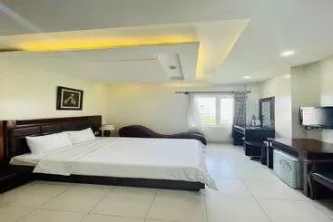 Hotel Binh Hung