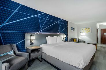 فندق Comfort Inn & Suites