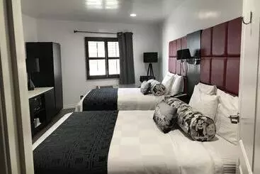 Legend Hotel Hollywood