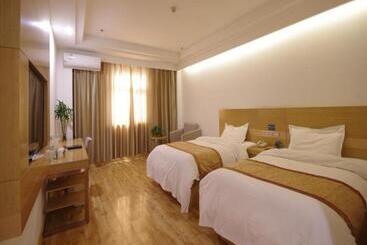 Otel Greentree Inn Shandong Laiwu Bus Station Express