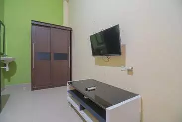 Pensjonat Reddoorz Near Lapangan Tenis Balikpapan