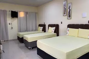 پانسیون Suites Flor De Lis