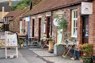 Hotelli Locanda On The Weir