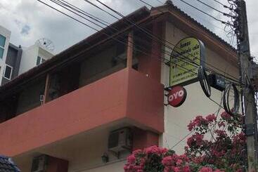 Hotell Ban Elephant Blanc Apartment