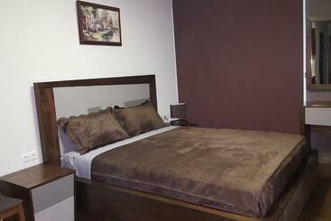 Mimino Apartment Deluxe First Line