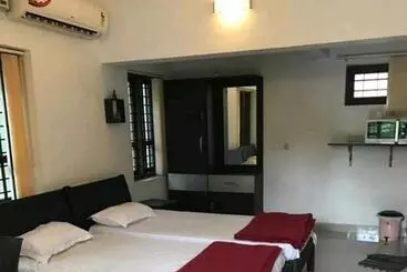 Pensió Abru S Holidays International