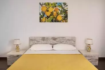 ペンション Maria Tindara La Locanda