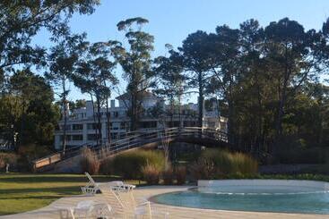 Aparthotel Green Park  Lloret De Mar Punta Del Este