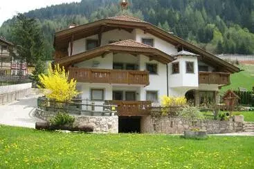 B&b Ciasa Weber