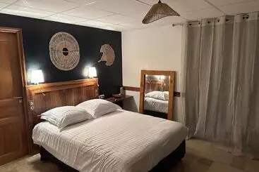 Aamiaismajoitus (B&B) La Ferme De Maraval