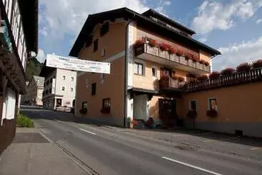 Hotell Madrisa Lodge