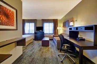 فندق Staybridge Suites Madison   East, An Ihg