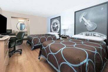 فندق Super 8 By Wyndham New Braunfels I35