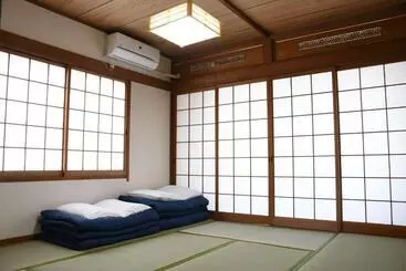 Hostel Onsen Yado Hamayu Nagi