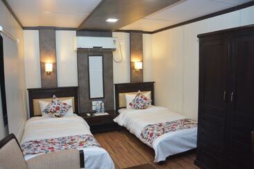 Hotel Kiri Container Resort