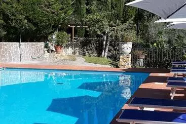 Hotelli Tenuta Di Poggio D Oro