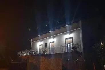 ベッドアンドブレックファースト Borgo12