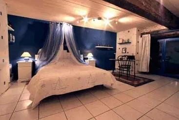 ベッドアンドブレックファースト Chambre D Hote La Bouliere