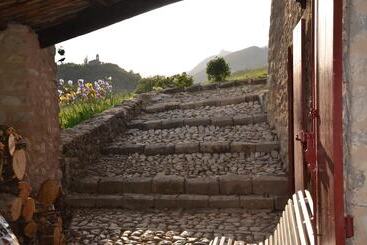 Bed and Breakfast Saint Antonin Chambre D Hotes