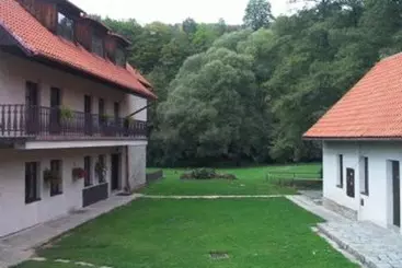 ホテル Kratochvil Molen