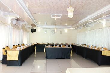 פנסיון Mashamba Country House