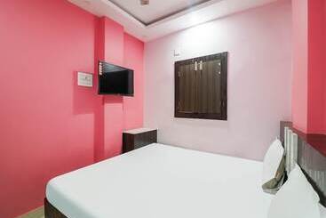 Spot On 44041 Hotel Ambay International