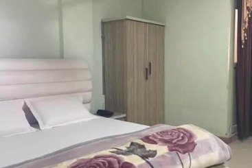 호텔 Gaurav Guest House