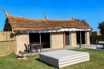 Hotelli The Farm Lodges And Spa