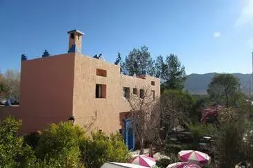 ペンション Auberge Souktana