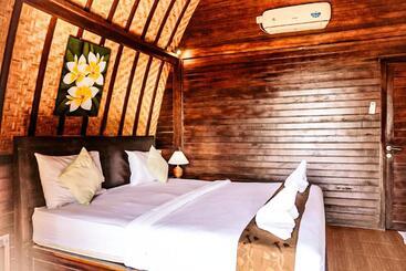 酒店 Bataran Garden Cottage