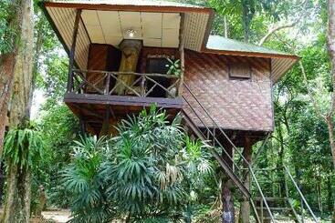 בית מלון כפרי Khao Sok Nature Resort