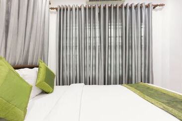 בית מלון כפרי Treebo Malabar Plaza Inn