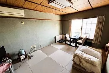 Shiroyama Ryokan