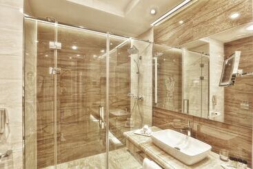 Отель Kol Gali Resort & Spa