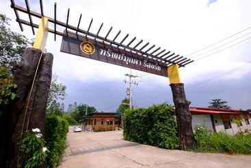 Hotel Submukda Resort