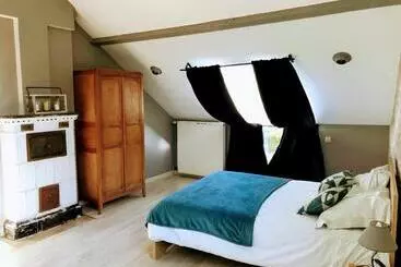 Mökkimajoitus La Marelle