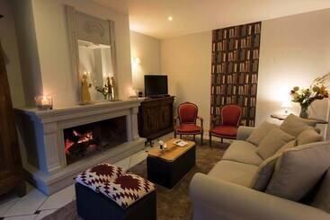 Пансион Gites   Château D Omiecourt