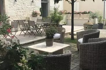 Pension Maison Charles Maurice