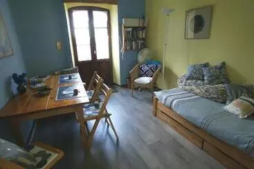 Aamiaismajoitus (B&B) Les Chimeres