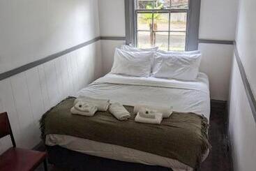 Отель Weldborough