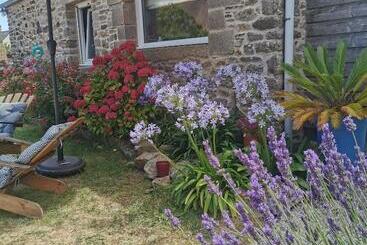 Pensió Aux Couleurs De La Baie