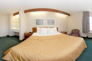 فندق Baymont By Wyndham Mooresville