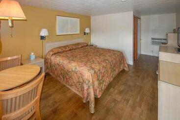 Hotelli Budget Inn Watkins Glen