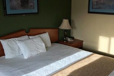 酒店 Travelodge By Wyndham La Grande