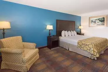 Motel Baymont By Wyndham Anderson