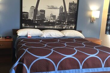 فندق على الطريق Super 8 By Wyndham Cuba