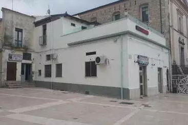 Aamiaismajoitus (B&B) Bar Centrale Zichella