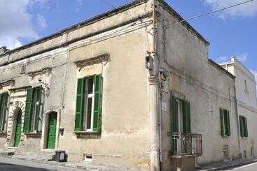 ベッドアンドブレックファースト Palazzo L Ambasciatore  Luxury Holiday Home Con Piscina Privata